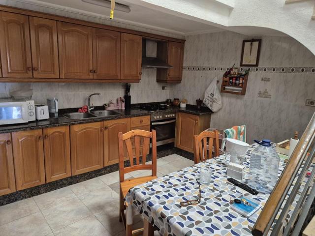 CASA PARA ENTRAR A VIVIR EN ZONA AVENIDA ALEMANIA ITALIA photo 0