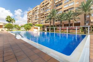 Vivienda amplia en Residencial Isla Tabarca photo 0