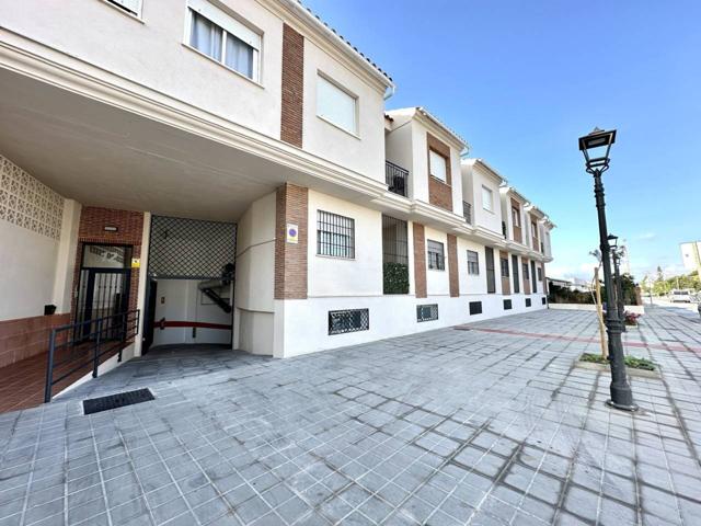 Garajes en alquiler en Motril, zona Puntalón. photo 0