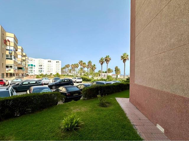 Piso de alquiler de octubre a mayo en Motril, zona Playa Poniente. photo 0