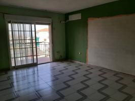 Venta de piso en Maracena photo 0