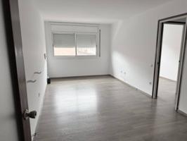 Venta de piso en Girona Capital photo 0