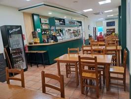 TRASPASO DE BAR CON GRAN TERRAZA EN BENIMACLET photo 0