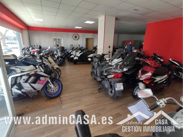 TALLER DE REPARACION Y VENTA DE MOTOS EN TRASPASO photo 0