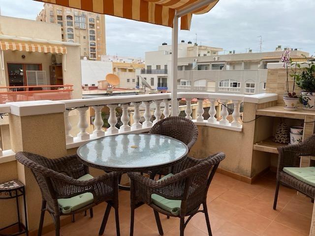 SE VENDE ÁTICO DE 3 DORMITORIOS 2 BAÑOS  EN PLAYA DE LOS LOCOS EN TORREVIEJA (ALICANTE) photo 0