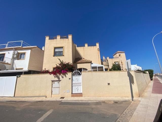 Chalet Familiar en Playa Flamenca, Orihuela Costa (Alicante) photo 0