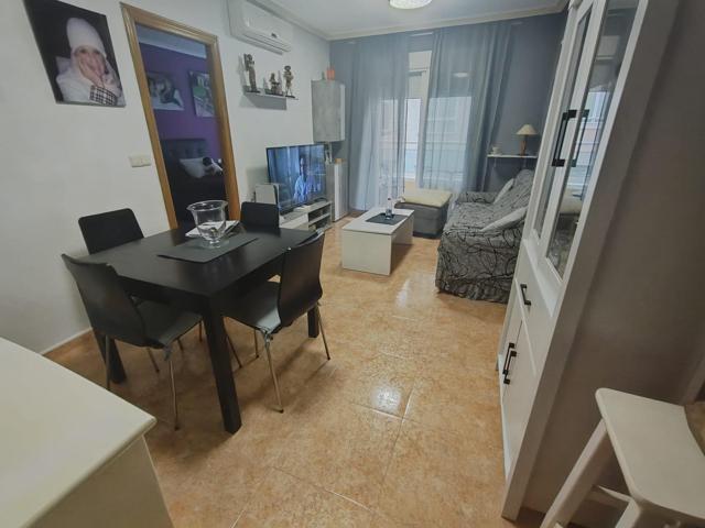 APARTAMENTO EN TORREVIEJA DE 3 DORMITORIOS 2 BAÑOS photo 0