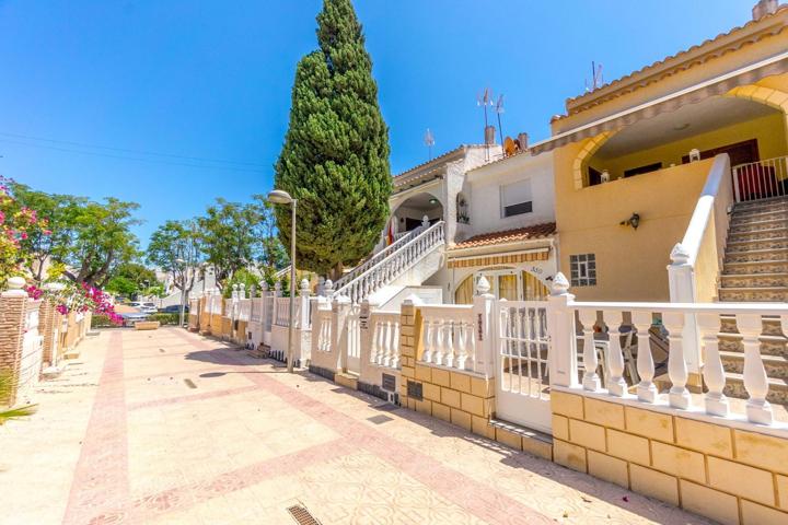 BUNGALOW DE 3 DORMITORIOS 1 BAÑO EN MIL PALMERAS ( ORIHUELA COSTA ) photo 0