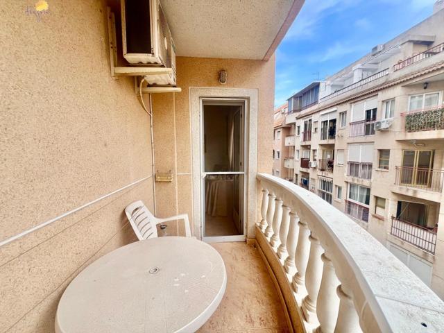 APARTAMENTO DE 2 DORMITORIOS 1 BAÑOS EN TORREVIEJA A 500 METROS DE LA PLAYA CURA ( ALICANTE ) photo 0