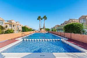 BUNGALOW DE 2 DORMITORIOS 1 BAÑO EN ORIHUELA COSTA ( LA CIÑUELICA) photo 0