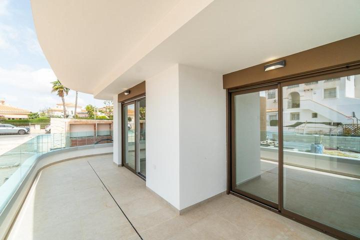 APARTAMENTO DE 3 DORMITORIOS 2 BAÑOS EN PLAYA FLAMENCA ( ORIHUELA COSTA ) photo 0