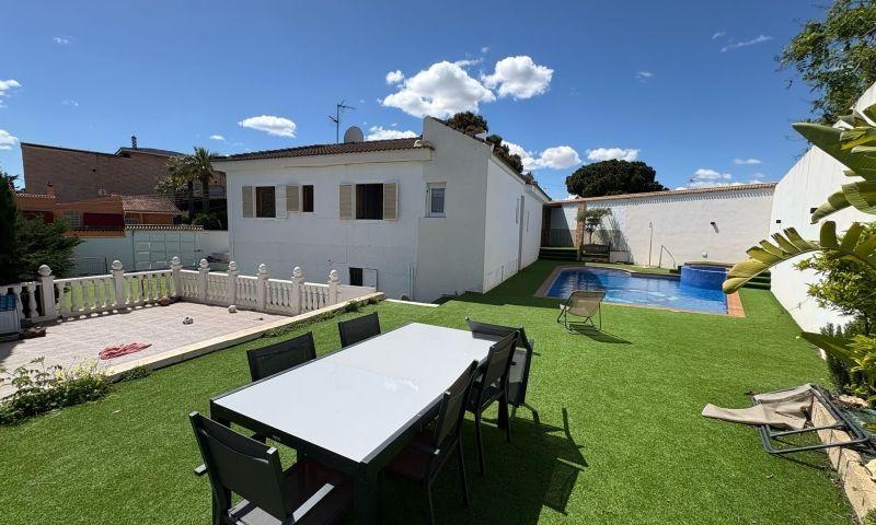 CHALET EN LOS BALCONES EN TORREVIEJA( ALICANTE ) photo 0
