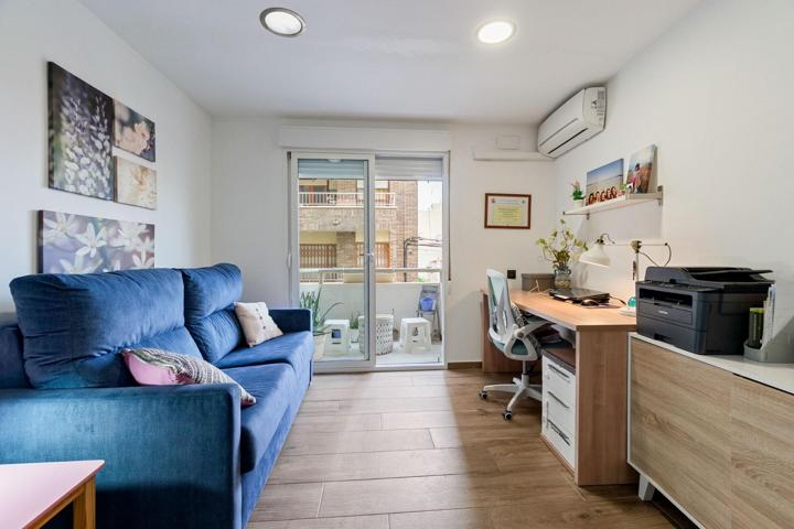 APARTAMENTO DE 3 DORMITORIOS 1 BAÑO EN TORREVIEJA ( PLAYA DEL CURA ) photo 0