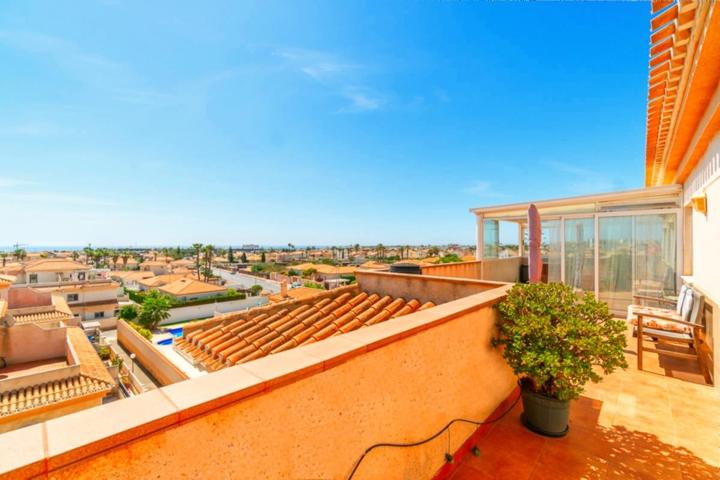 ATICO CON 3 DORMITORIOS CON TERRAZA  Y VISTAS AL MAR EN PLAYA FLAMENCA ( ORIHUELA COSTA ) photo 0