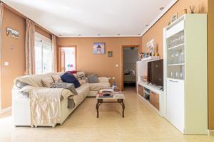 APARTAMENTO DE 3 DORMITORIOS 1 BAÑO EN TORREVIEJA ( PLAYA DE LOS LOCOS ) photo 0