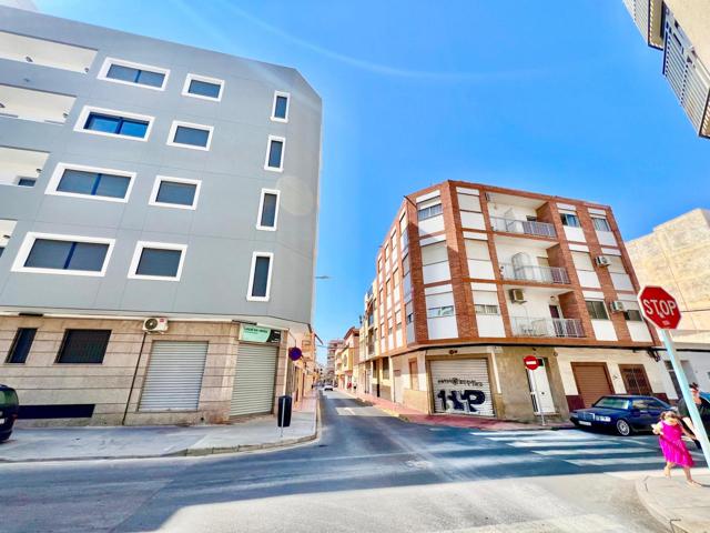 APARTAMENTO DE 3 HABITACIONES SIN ASCENSOR EN TORREVIEJA photo 0