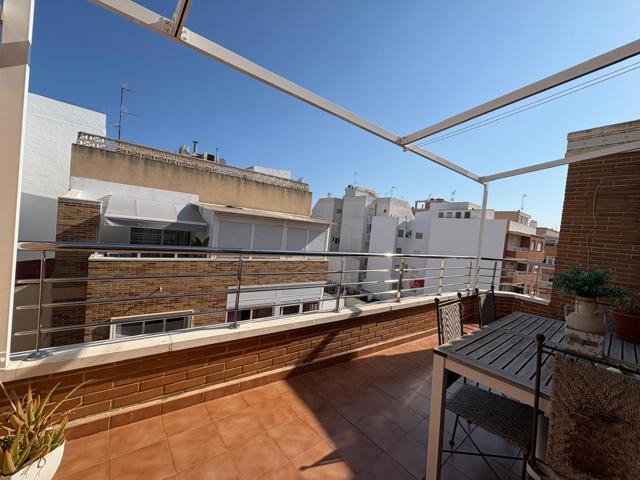 APARTAMENTO DE 2 DORMITORIOS 1 BAÑO EN TORREVIEJA photo 0