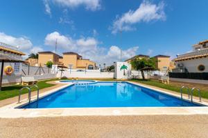 ADOSADO DE 3 DORMITORIOS 2 BAÑOS EN LOS ALTOS ( ORIHUELA COSTA )🏡✨ photo 0