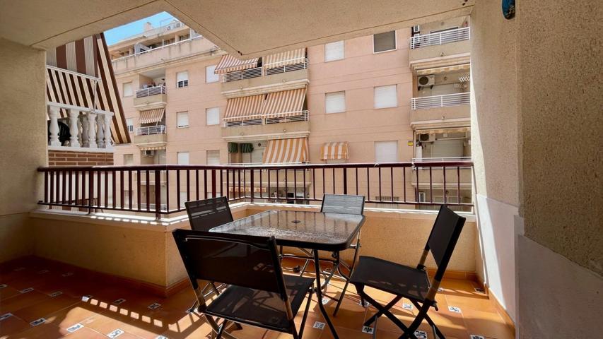 APARTAMENTO DE 2 DORMITORIOS 1 BAÑO EN TORREVIEJA photo 0