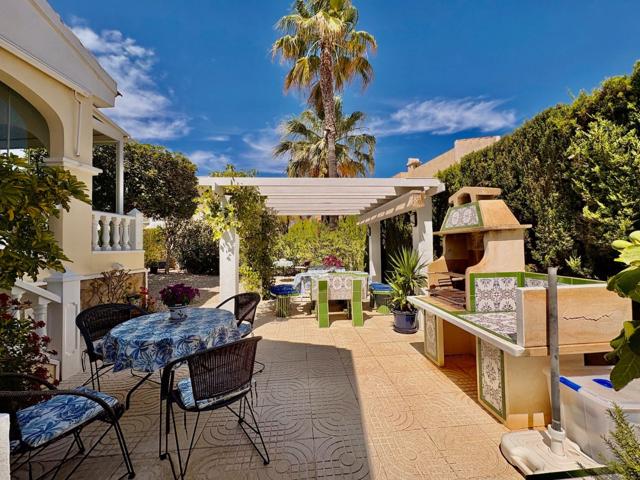 Adosado de 3 dormitorios 2 baños en Rojales ( Alicante ) Descubre tu hogar ideal en el Conjunto Romeo 🌟 photo 0