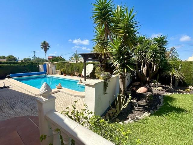 Chalet independiente en Orihuela costa ¡Descubre tu nuevo hogar en Cabo Roig! 🏡✨ photo 0