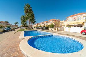 Bungalow de planta baja en Orihuela Costa photo 0