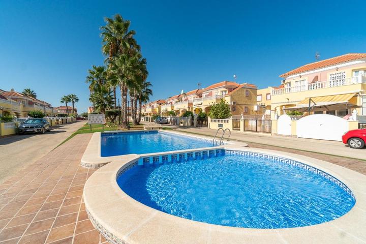 Bungalow de planta baja en Orihuela Costa photo 0