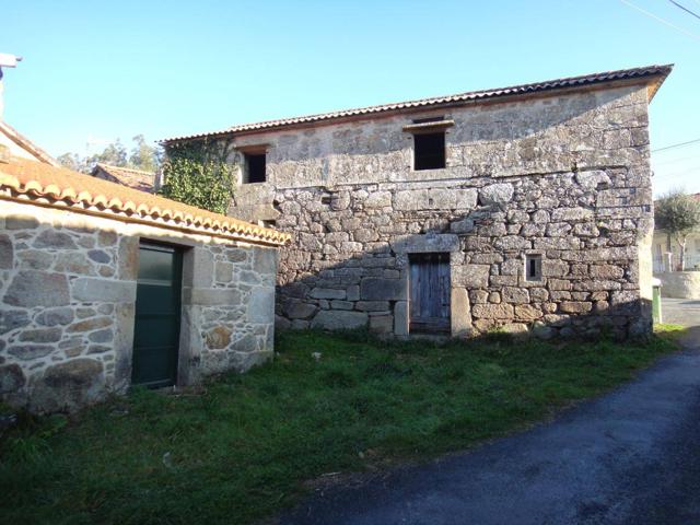 Casa En venta en Brión photo 0