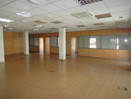 Oficina En venta en Santiago de Compostela photo 0