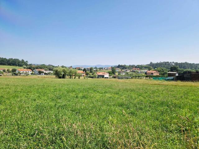 Terreno Urbanizable En venta en Brión photo 0