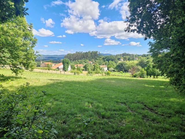 Terreno Urbanizable En venta en Brión photo 0