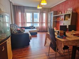 Piso En venta en Noia photo 0