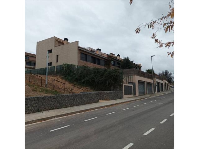 Casa en venta en Sant Quirze del Vallès photo 0