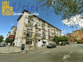 Piso en venta Sevilla, Calle Carena - Los Pajaritos photo 0