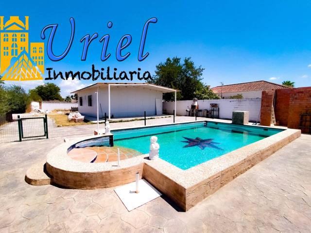 Chalet en venta Urb. Las Palmas, Carmona, Sevilla. photo 0