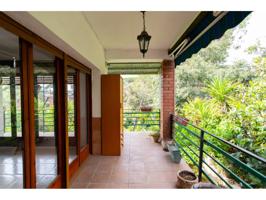 Casa en venta en Lliçà de Vall photo 0