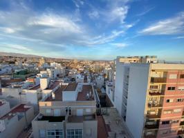 Piso En venta en Almeria photo 0