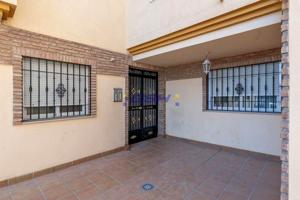 Piso 3d en Churriana de la Vega photo 0