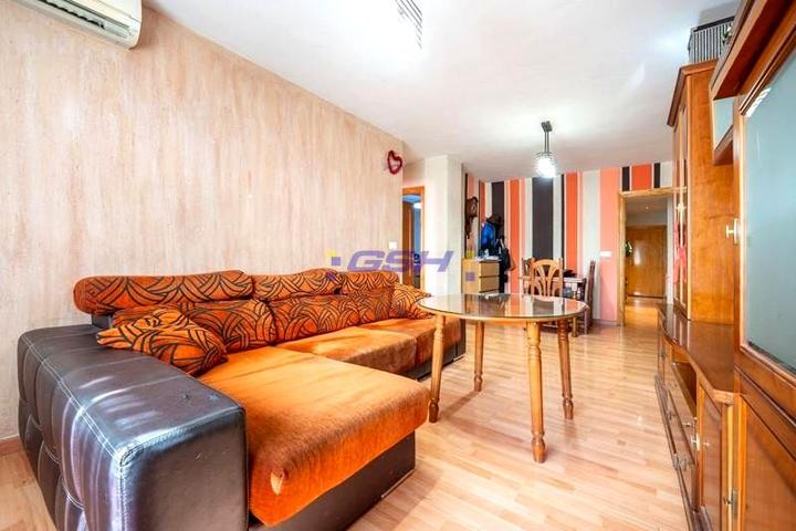 Piso 3d en Churriana de la Vega photo 0