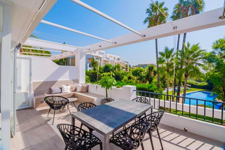 Encantador Apartamento Reformado con Vistas al Mar en La Quinta Golf – Benahavís photo 0