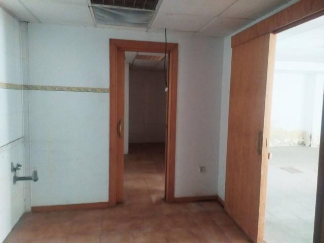 Local En alquiler en Almeria photo 0