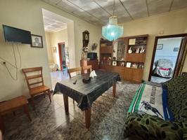 🏡 Casa con Alma Mediterránea en Benejúzar – Espacio, Encanto y Posibilidades por Solo 95.000 € photo 0