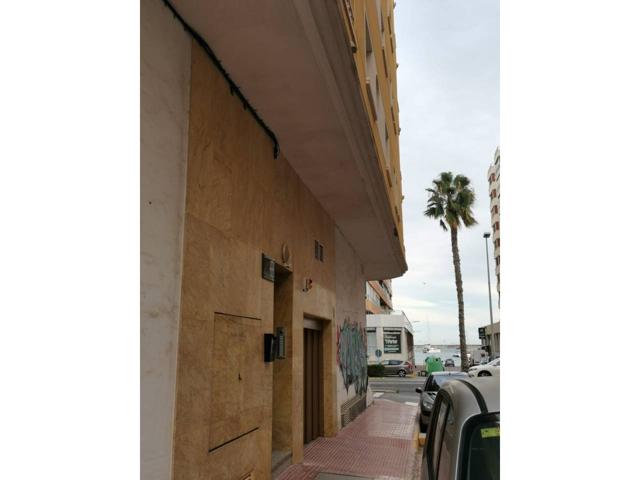🏠 Proyecto de vivienda junto al mar – Local con permiso y viabilidad de cambio de uso (Torrevieja) photo 0