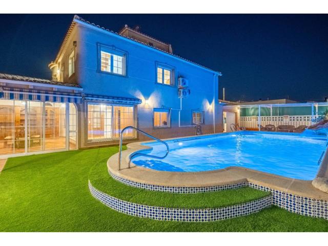 CHALET INDEPENDIENTE CON PISCINA Y SALA DE CINE – EL CHAPARRAL (TORREVIEJA) photo 0