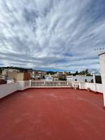 Chalet independiente en venta La rapita photo 0