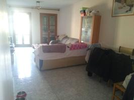 Venta de un piso en Esporles photo 0