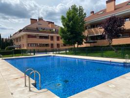 Piso En venta en Calle Menorca, El Pinar- Punta Galea, Las Rozas De Madrid photo 0