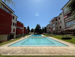 Piso En alquiler en Urbanización El Roquedal, Hoyo De Manzanares photo 0