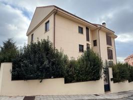 Dúplex En venta en Cl San Roque, Abantos - Carmelitas, San Lorenzo De El Escorial photo 0