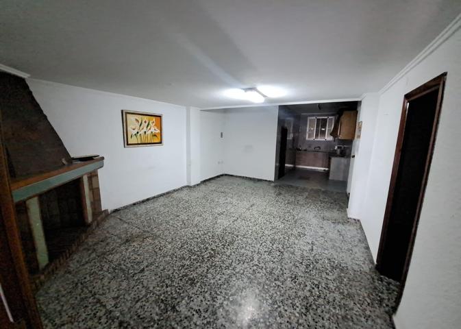 CASA EN PLANTA BAJA EN MONTROI photo 0